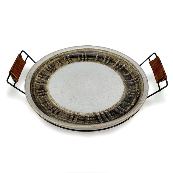 Marshall Studios Gordon Martz 1960s Indiana Stoneware Platter with Wire Holder - Picture 2 of 9